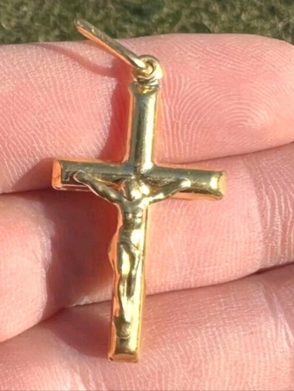 14k Yellow Gold Vermeil 925 Jesus on Cross Crucifix Necklace Pendant NEW